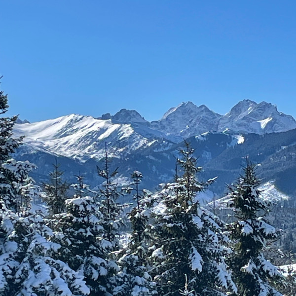 Obóz narciarski w Małym Cichym – aktywny wypoczynek i niezapomniane wspomnienia