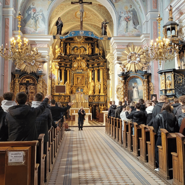 Szkolne rekolekcje z zespołem Porozumienie
